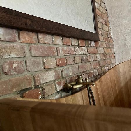 Kishosszuret Vendeghaz Hotel Pécsvárad Buitenkant foto